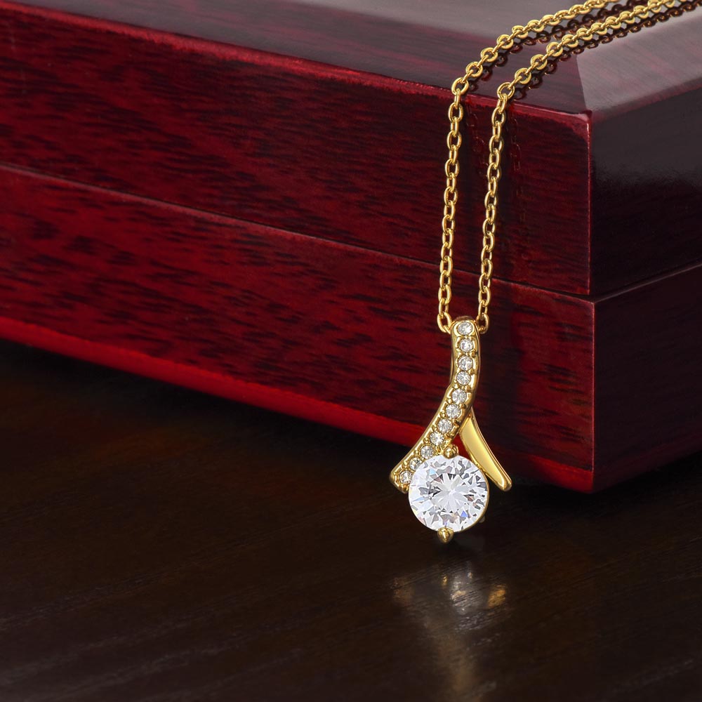 Mother's Day Alluring Beauty Necklace