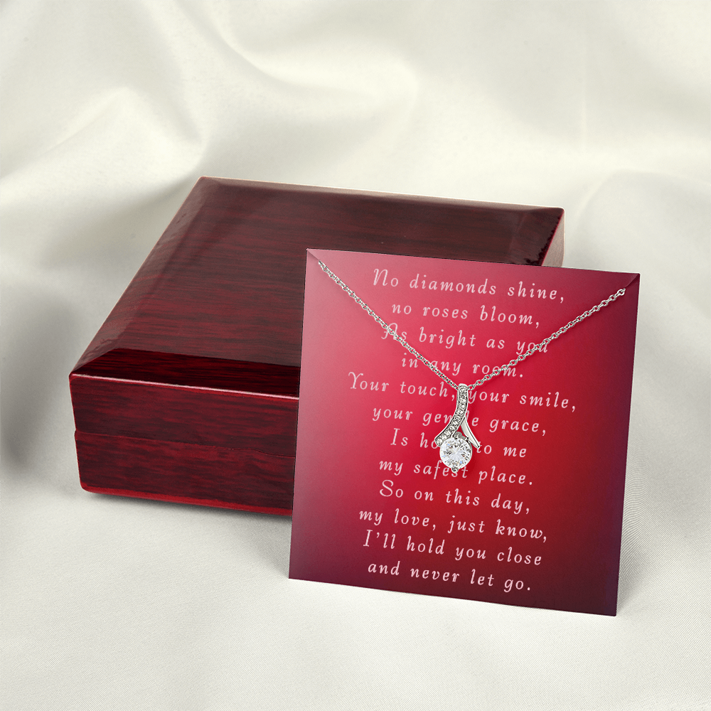 Mother's Day Alluring Beauty Necklace