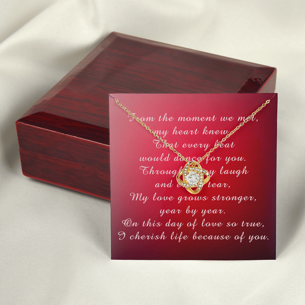 Mother's Day Love Knot Necklace