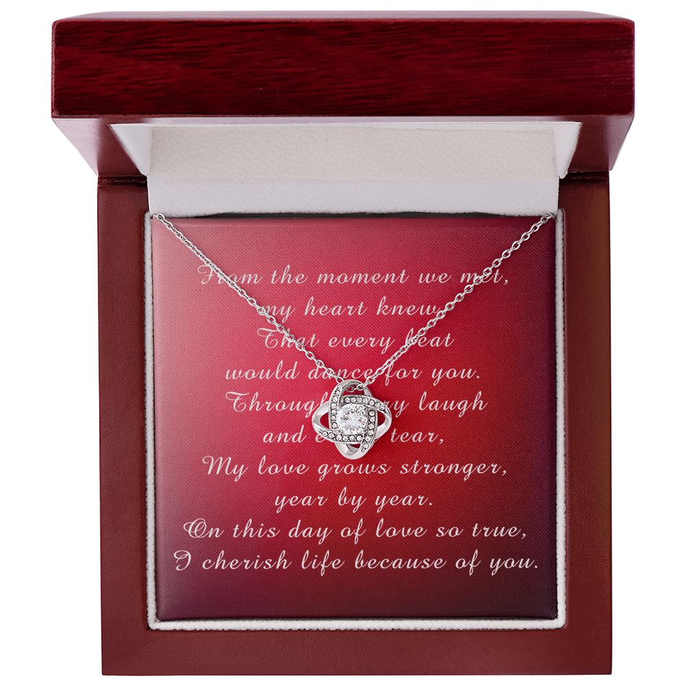 Mother's Day Love Knot Necklace