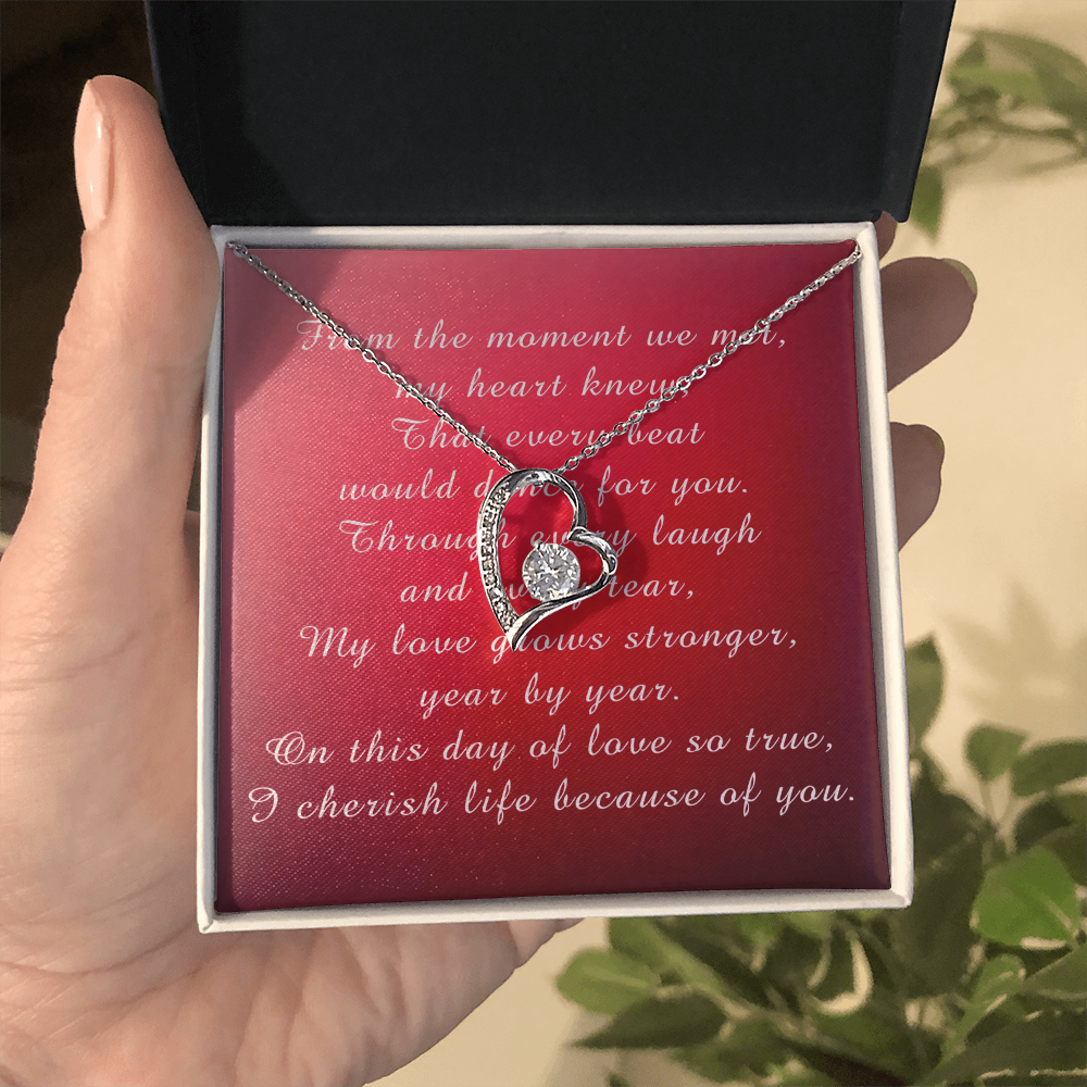 Forever Love Necklace Mother's Day